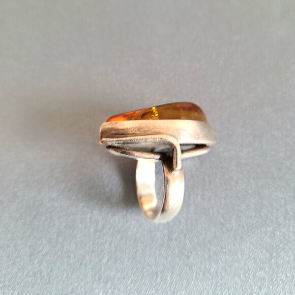Large oversized vintage sterling silver cocktail ring with Amber stone. - Picture 7 of 9